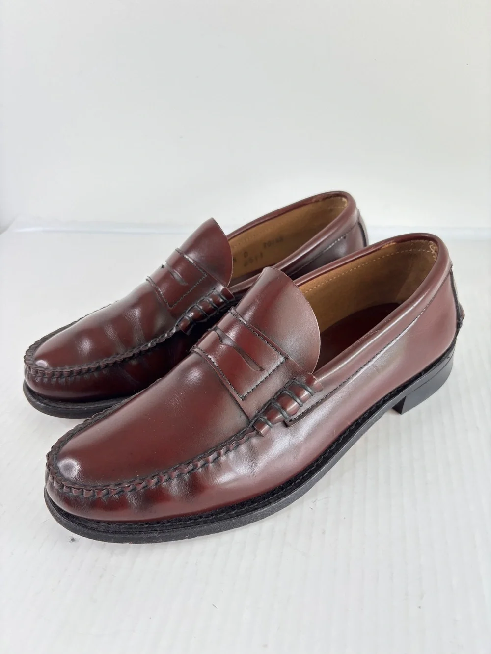 LL Bean Handsewn Penny Loafer Mens 8.5 D Burgundy Leather Dress Shoe Made In USA